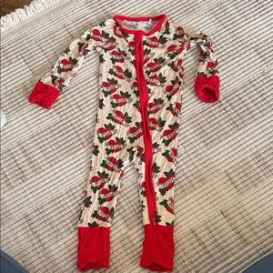 One-Piece Bamboo Pajama with Red Heart 'Mom' Print